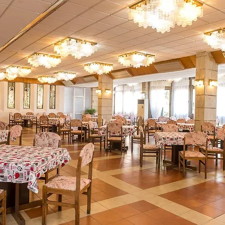 Holiday - Ministerial Council Hotel Sluneční pobřeží